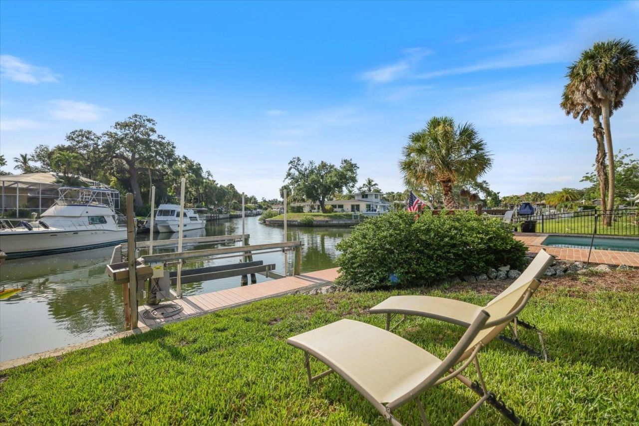 1827 Baywood Drive, Sarasota, FL 34231 Photo