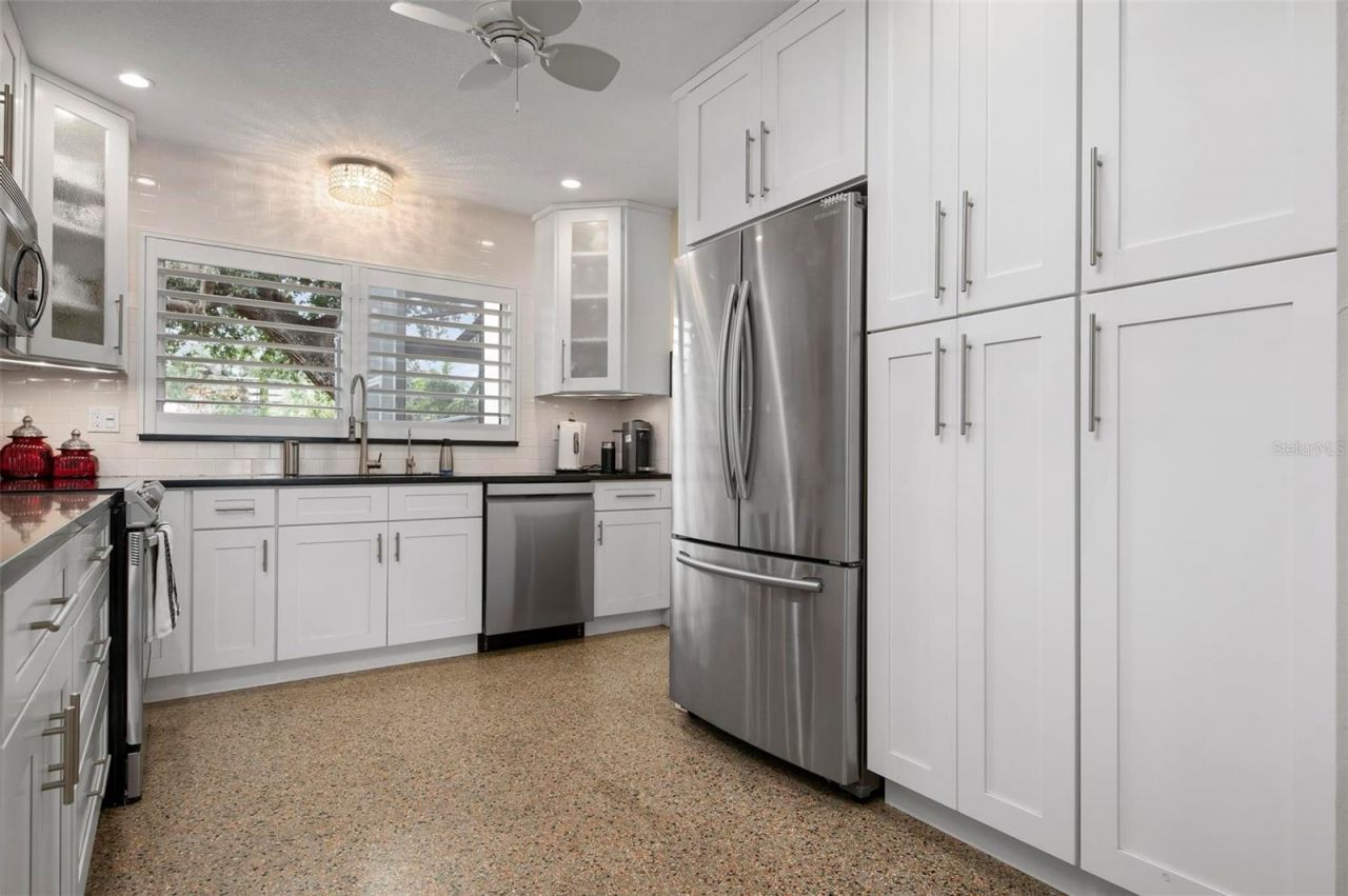 1827 Baywood Drive, Sarasota, FL 34231 Photo