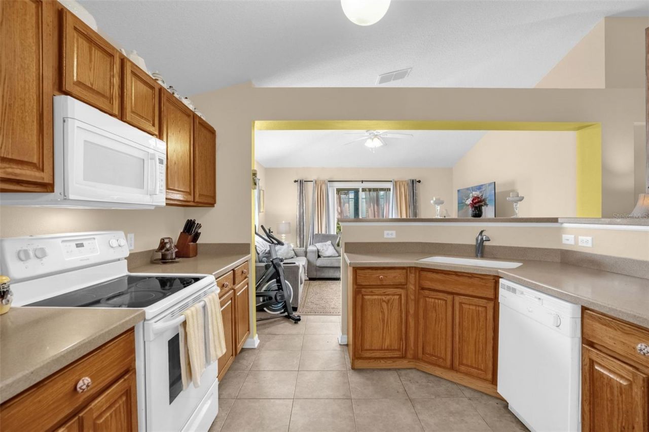 839 Marietta Lane , Eustis, FL 32726 Photo
