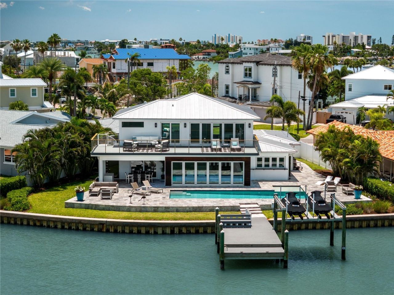 16117 4th Street E, Redington Beach, FL 33708 Photo