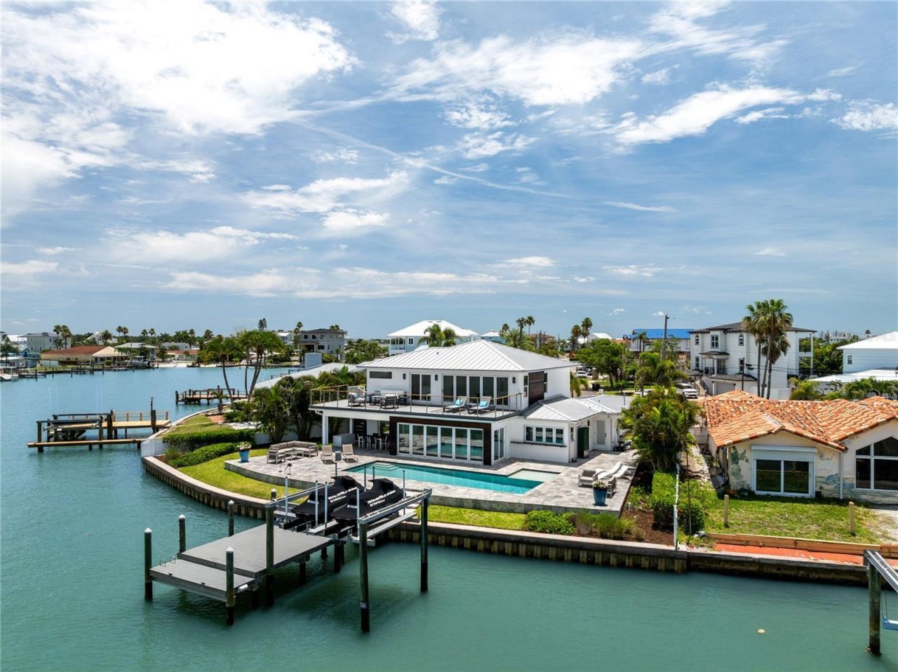 16117 4th Street E, Redington Beach, FL 33708 Photo