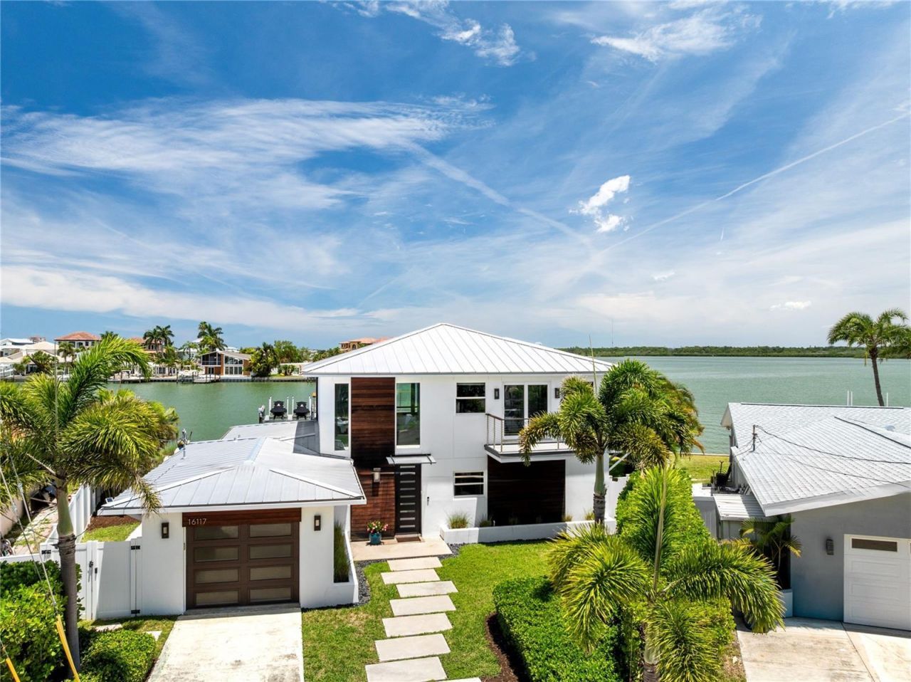 16117 4th Street E, Redington Beach, FL 33708 Photo
