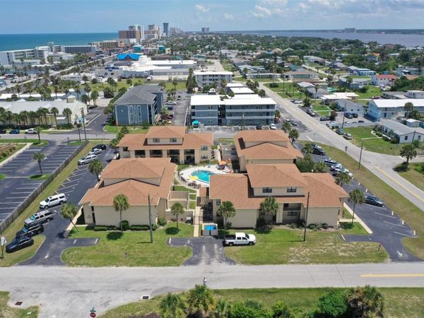 100 GRANT AVENUE , Unit 24, DAYTONA BEACH SHORES, FL 32118