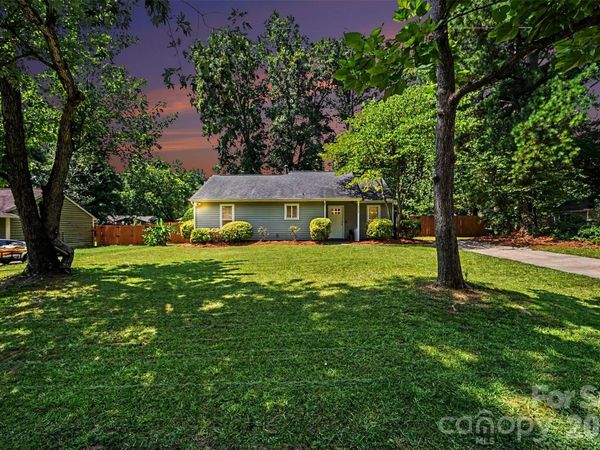 6008 Trysting Road, Charlotte, NC 28227