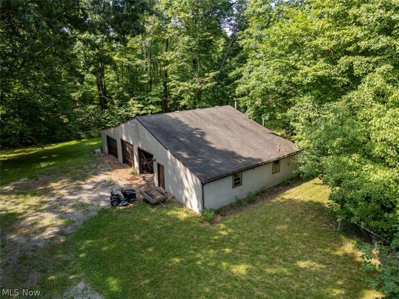 242 Elvira Court, Mc Donald, OH 44437 Photo 33