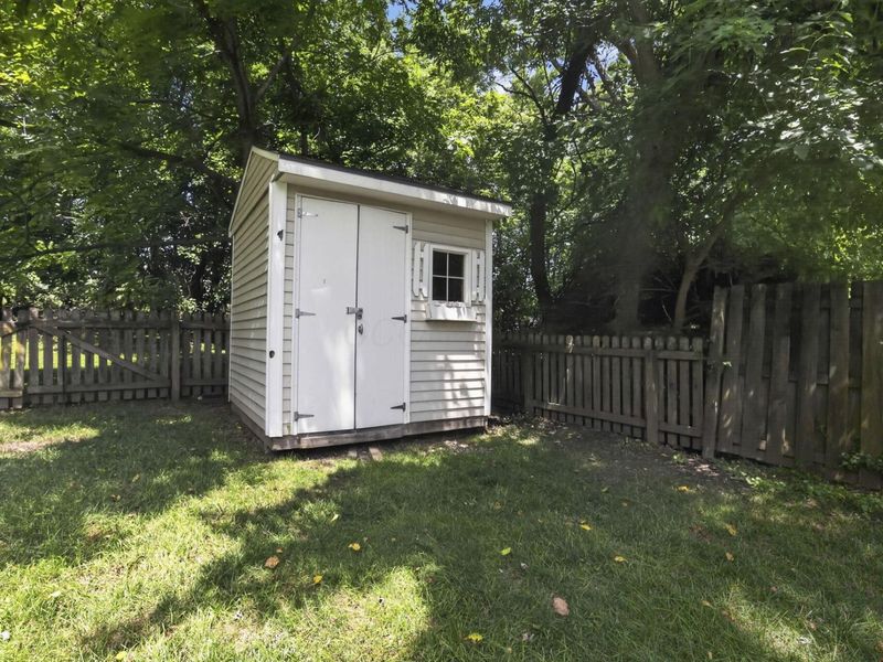 230 Robbins Drive , Newark, OH 43055 Photo 28