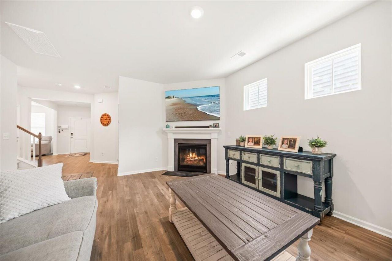204 Garden Lily Lane Photo 11