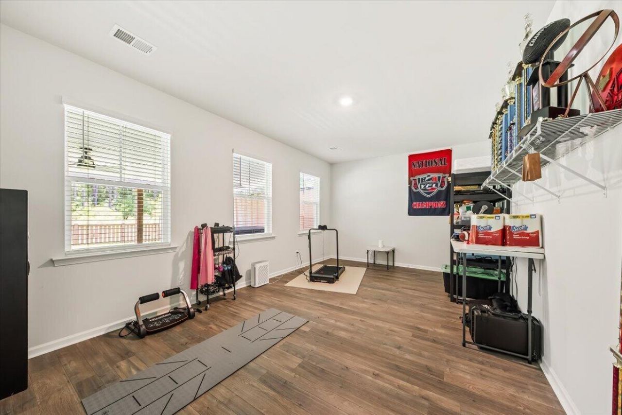 204 Garden Lily Lane Photo 20