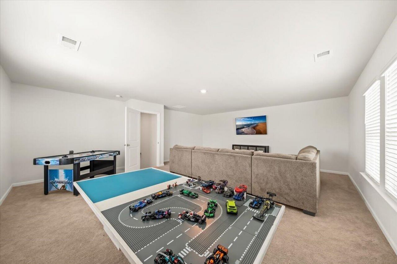 204 Garden Lily Lane Photo 22