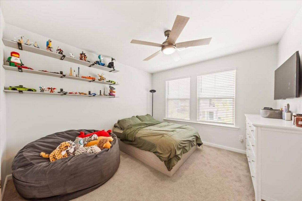 204 Garden Lily Lane Photo 23