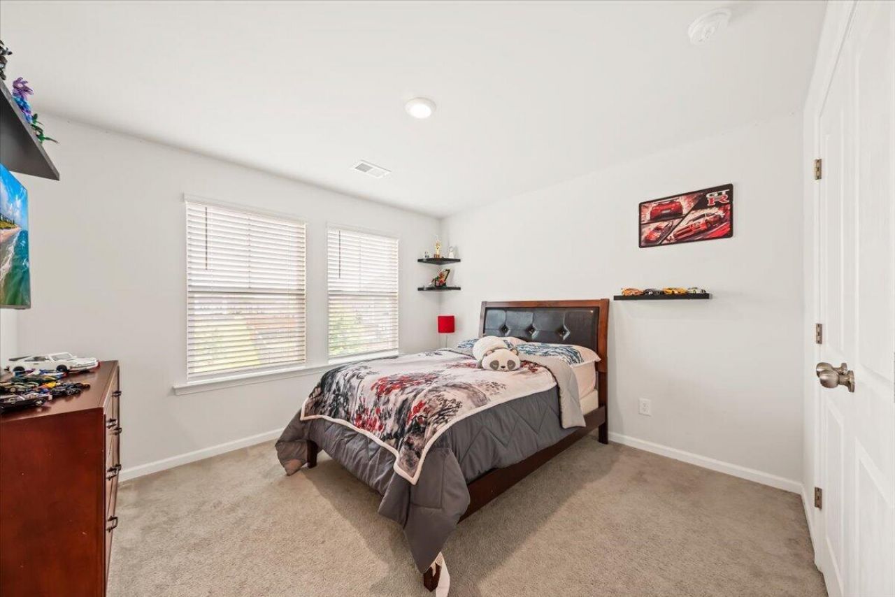 204 Garden Lily Lane Photo 26