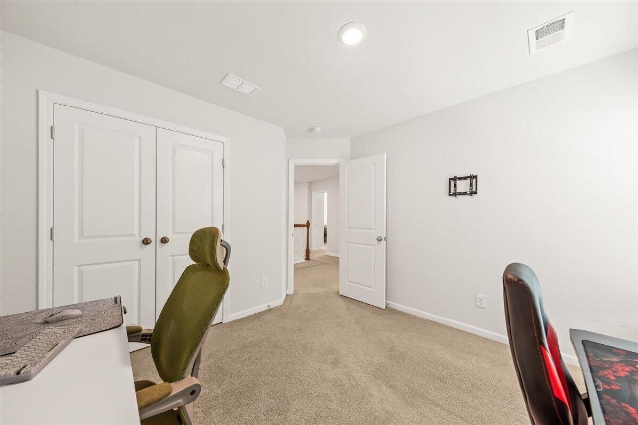 204 Garden Lily Lane Photo 29