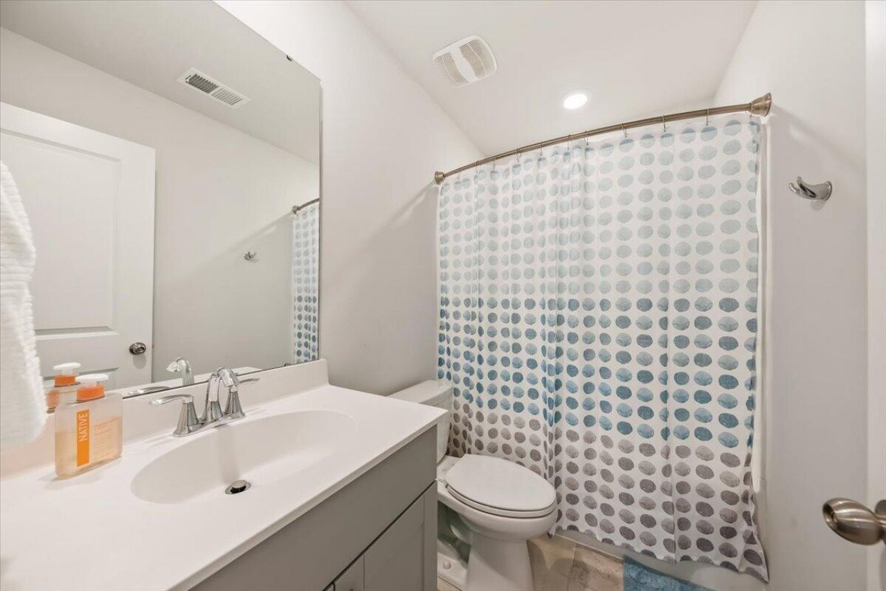 204 Garden Lily Lane Photo 30