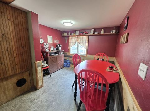 Main Photo