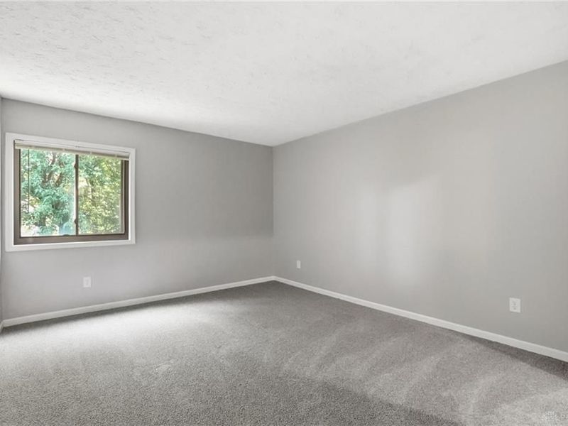 6451 Kindred Square, Miami Township, OH 45449 Photo 14