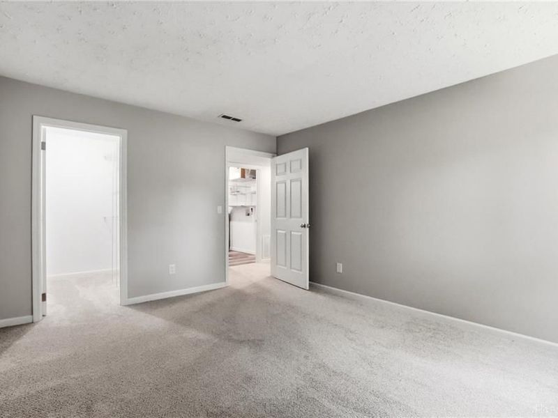 6451 Kindred Square, Miami Township, OH 45449 Photo 16
