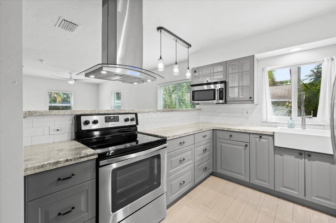 305 NE 14th Avenue, Fort Lauderdale, FL 33301 Photo