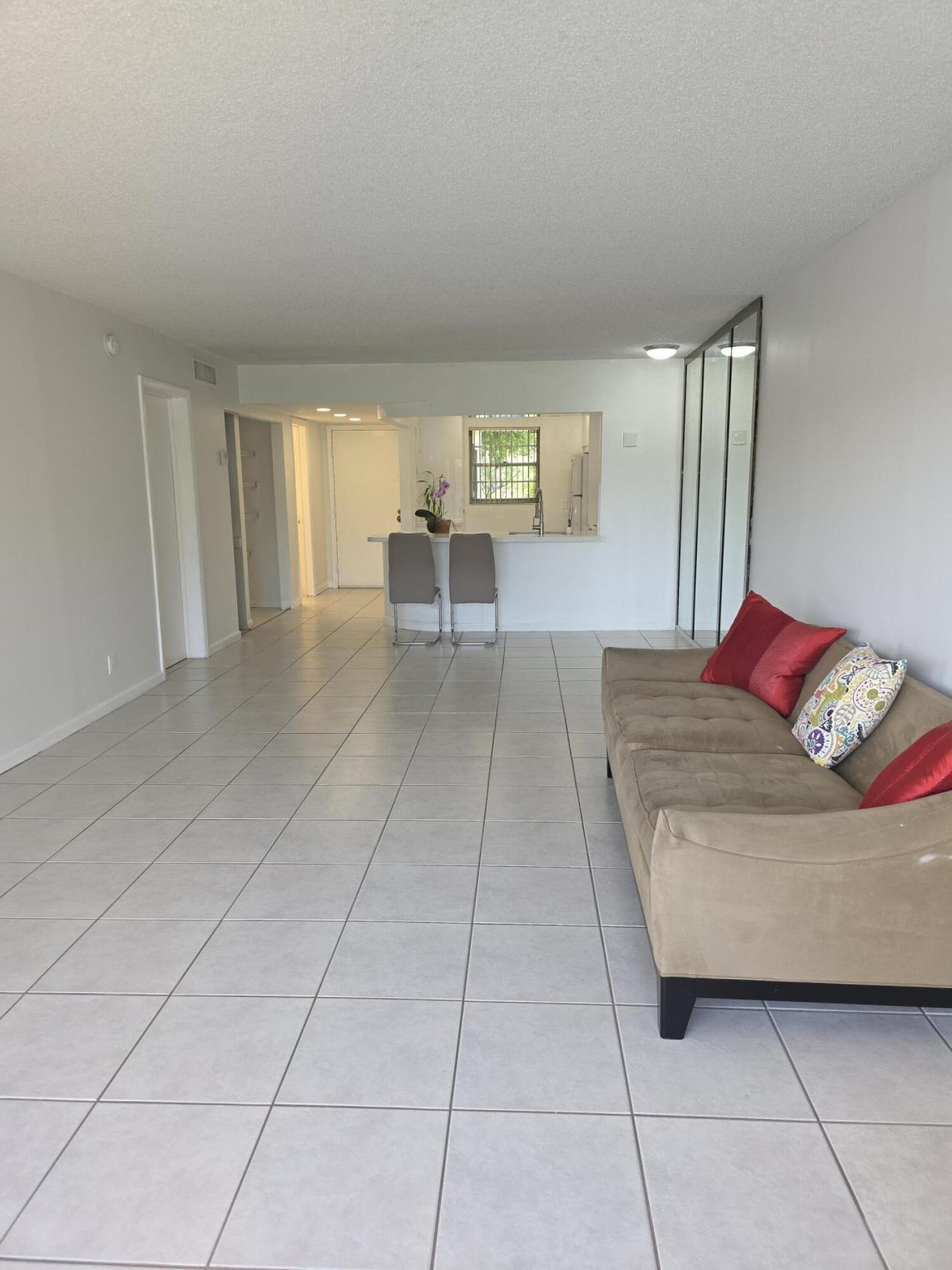 3905 N Nob Hill Road, Unit 206, Sunrise, FL 33351 Photo