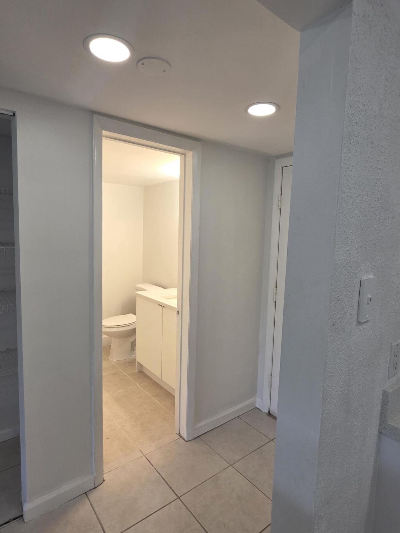 3905 N Nob Hill Road, Unit 206, Sunrise, FL 33351 Photo