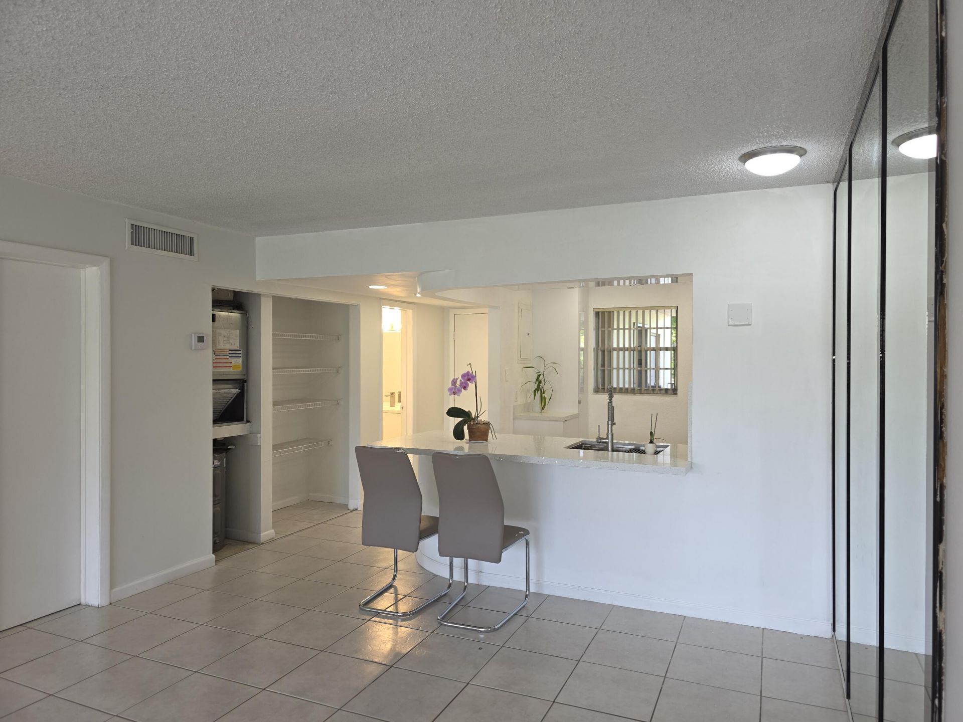 3905 N Nob Hill Road, Unit 206, Sunrise, FL 33351 Photo