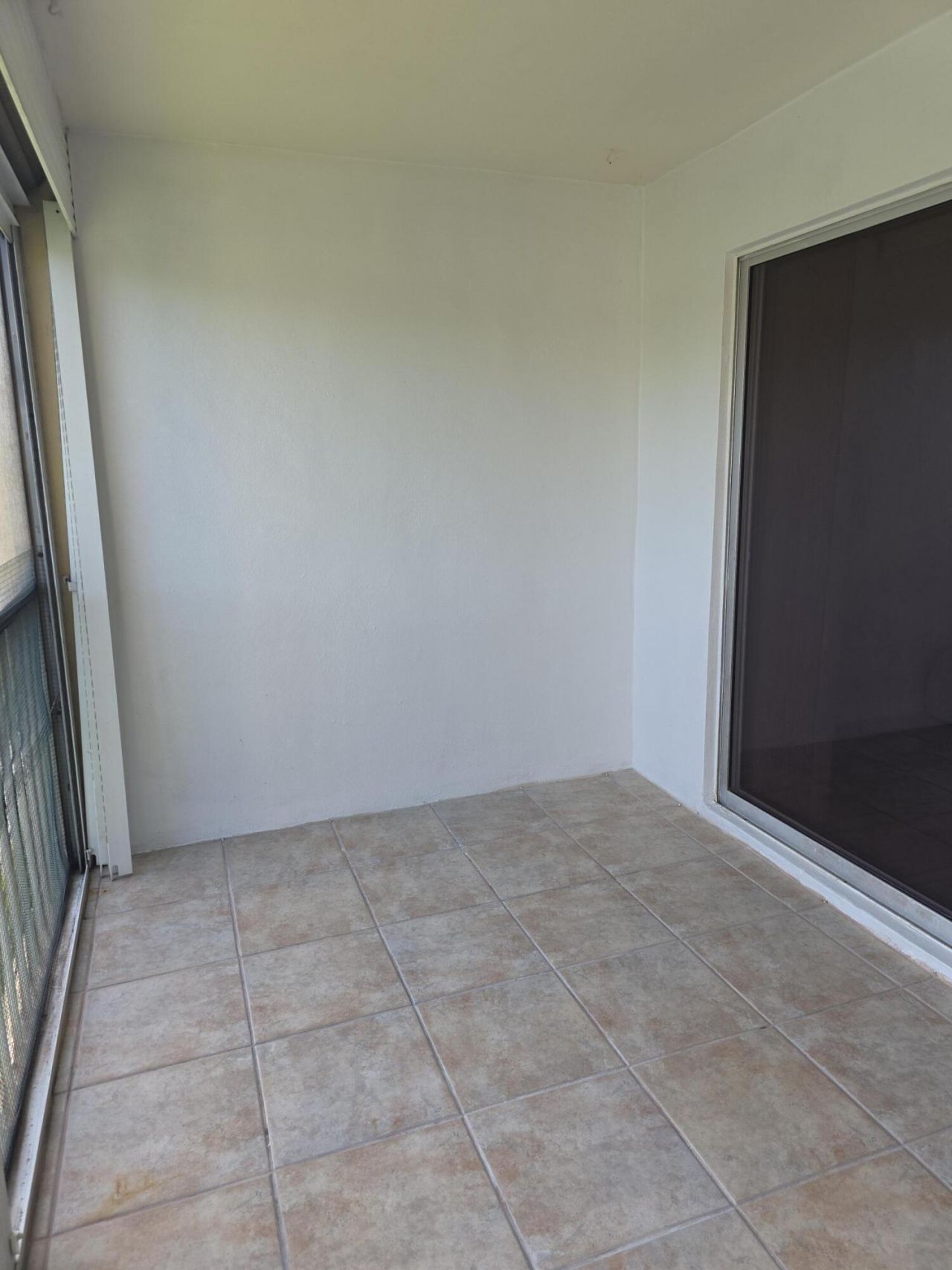 3905 N Nob Hill Road, Unit 206, Sunrise, FL 33351 Photo