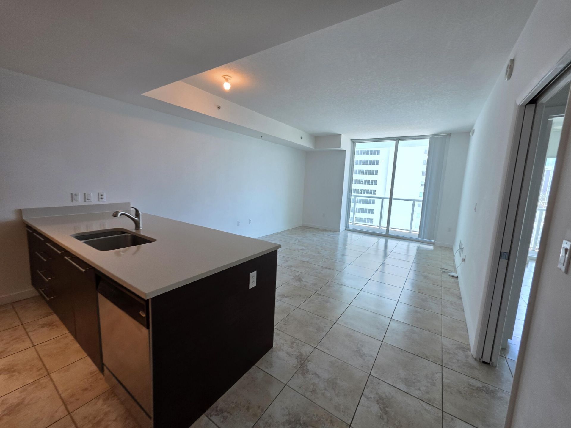 1900 N Bayshore Drive, Unit 1709, Miami, FL 33132 Photo