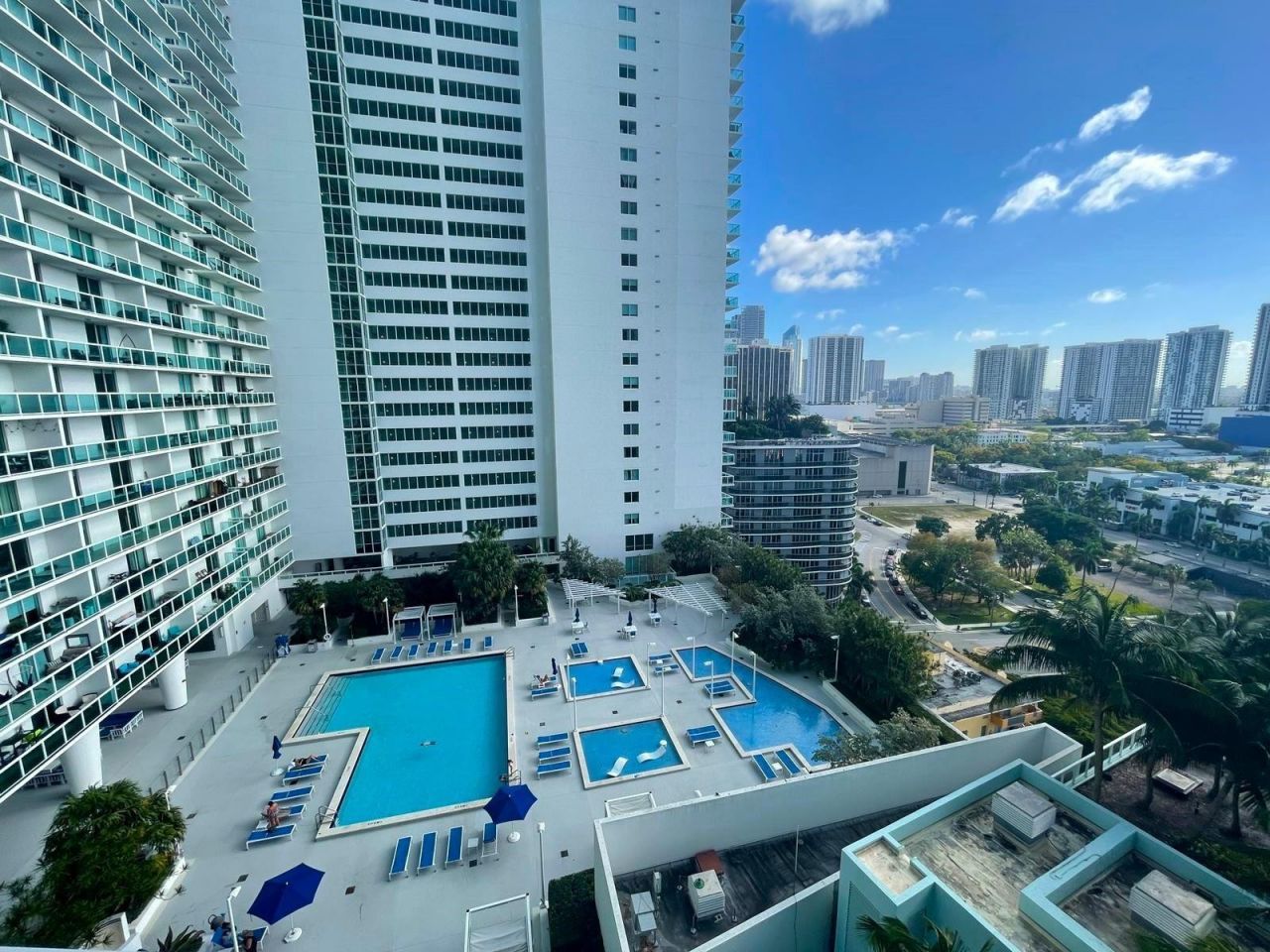 1900 N Bayshore Drive, Unit 1709, Miami, FL 33132 Photo
