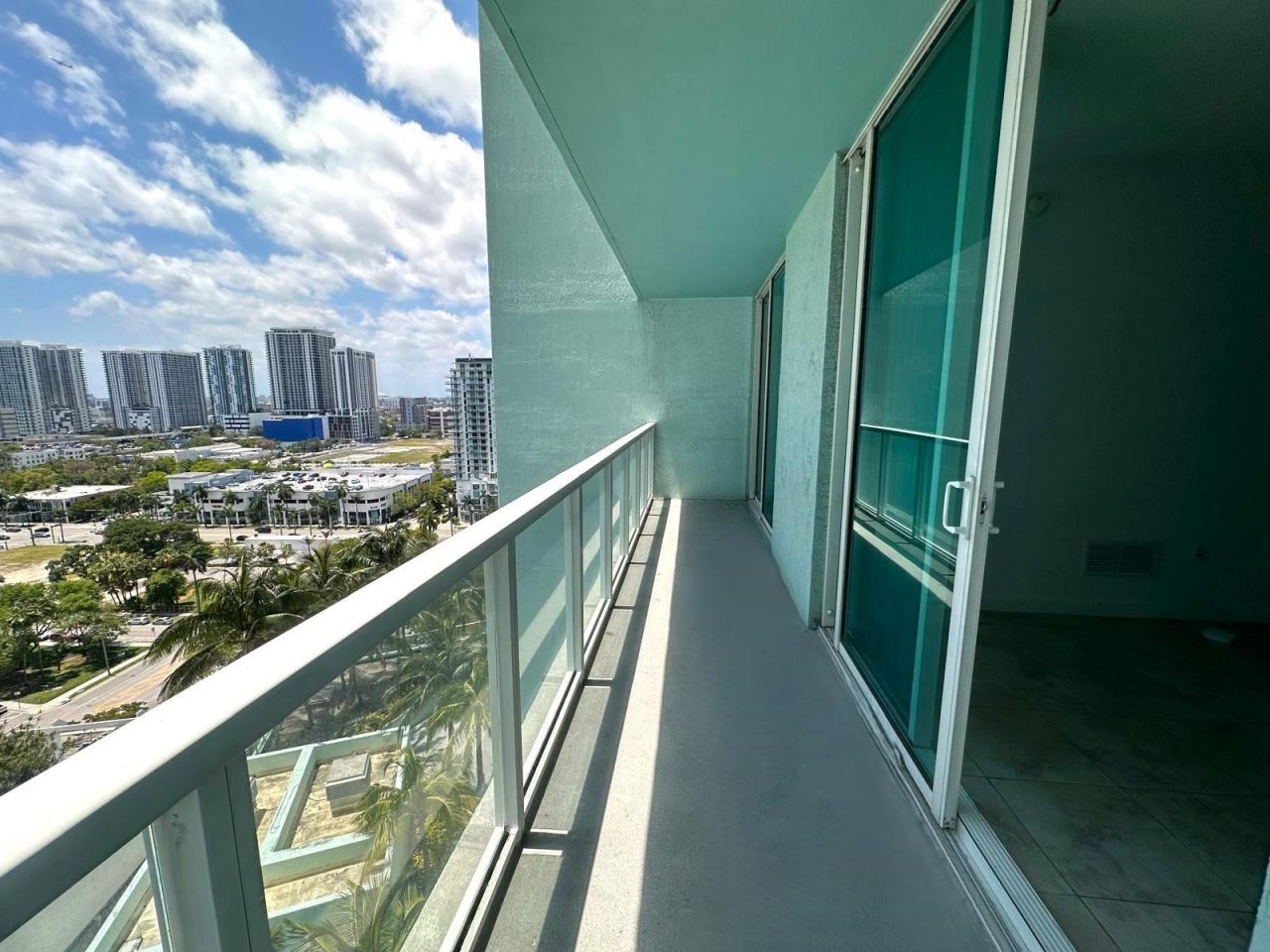 1900 N Bayshore Drive, Unit 1709, Miami, FL 33132 Photo