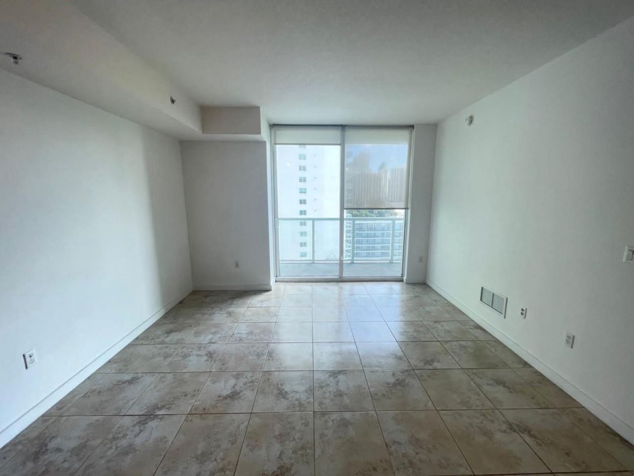1900 N Bayshore Drive, Unit 1709, Miami, FL 33132 Photo
