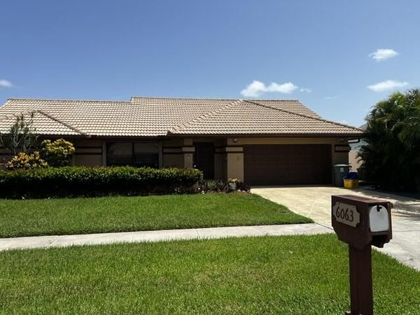 6063 Sunberry Circle, Boynton Beach, FL 33437