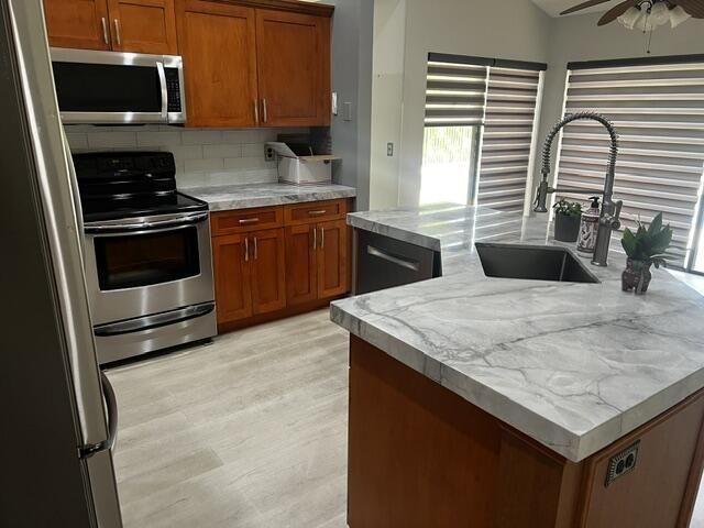 6063 Sunberry Circle, Boynton Beach, FL 33437 Photo