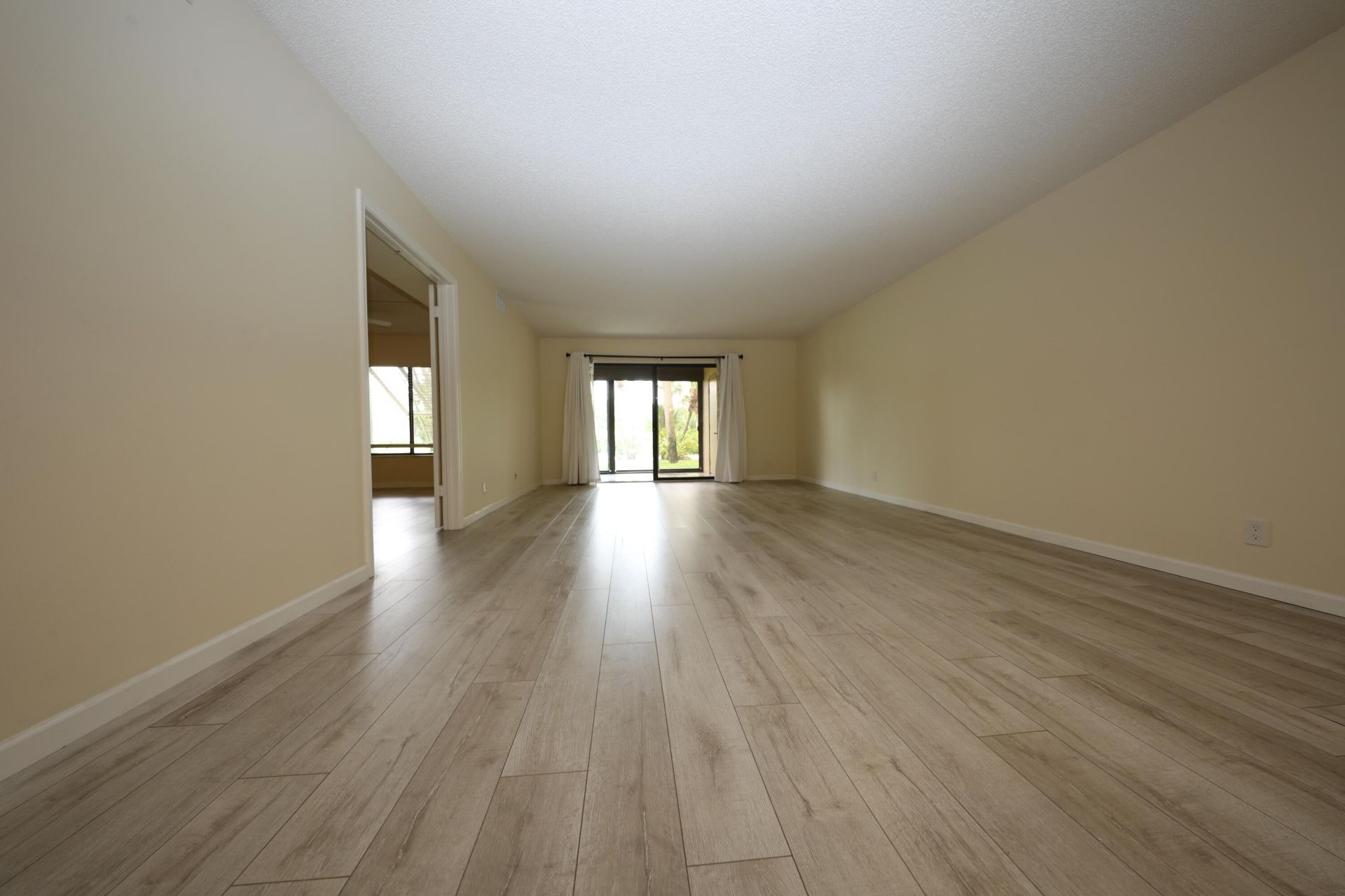 10187 Mangrove Drive, Unit 104, Boynton Beach, FL 33437 Photo