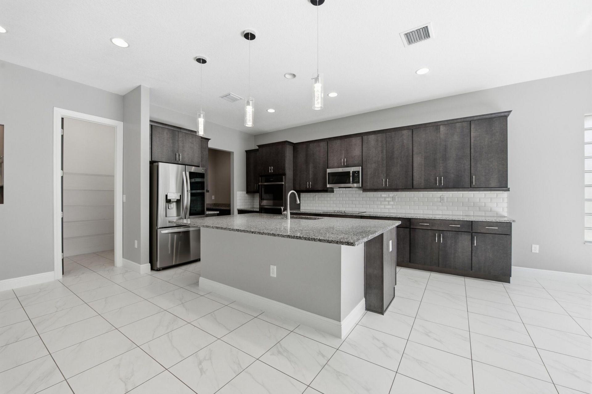 3791 NW 87th Way, Coral Springs, FL 33065 Photo