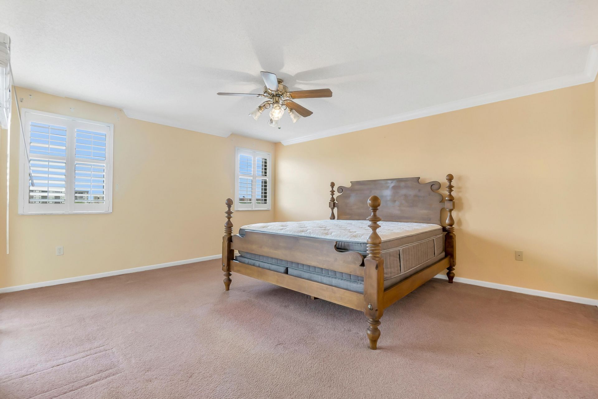 2334 S Cypress Bend Drive, Unit 602, Pompano Beach, FL 33069 Photo
