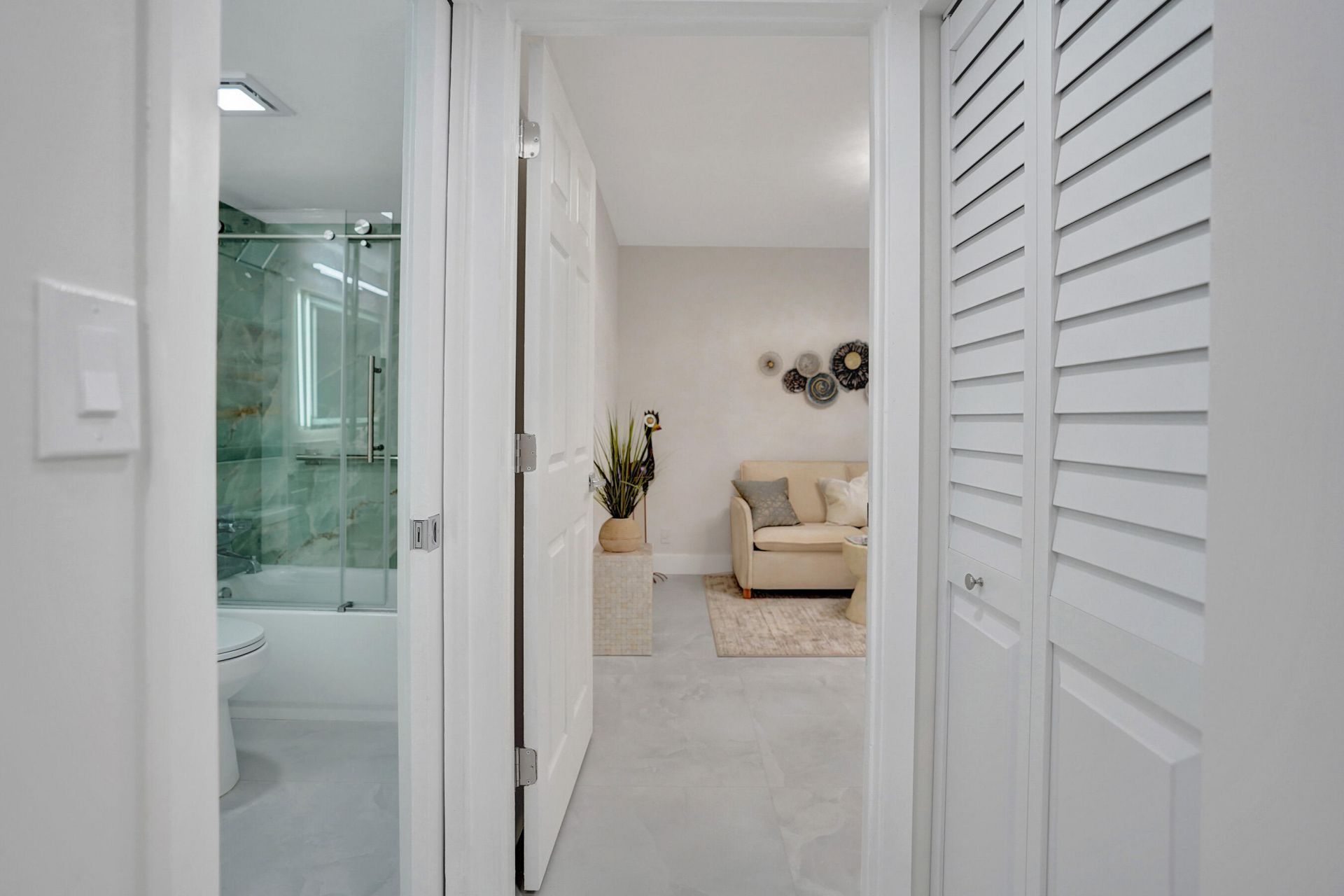 7146 Huntington Lane, Unit 402, Delray Beach, FL 33446 Photo