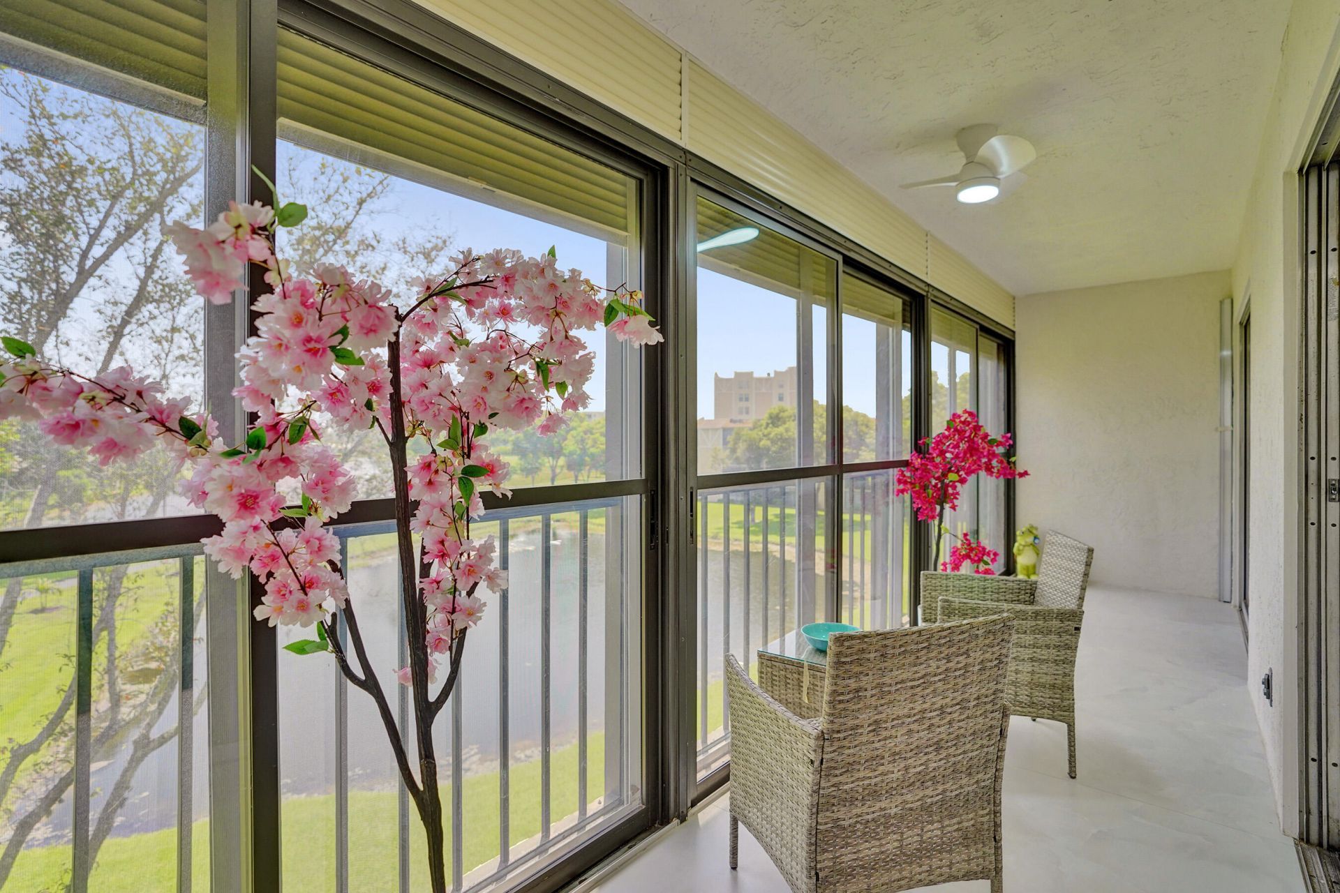 7146 Huntington Lane, Unit 402, Delray Beach, FL 33446 Photo