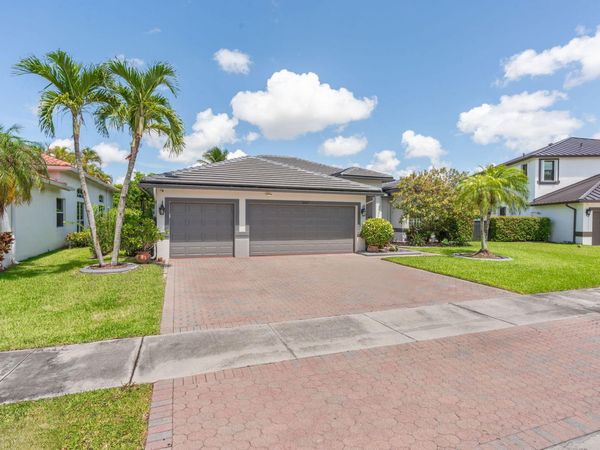 5617 NW 106TH Way, Coral Springs, FL 33076
