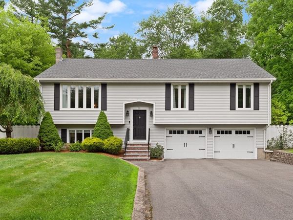 21 Kennedy Cir, Easton, MA 02375