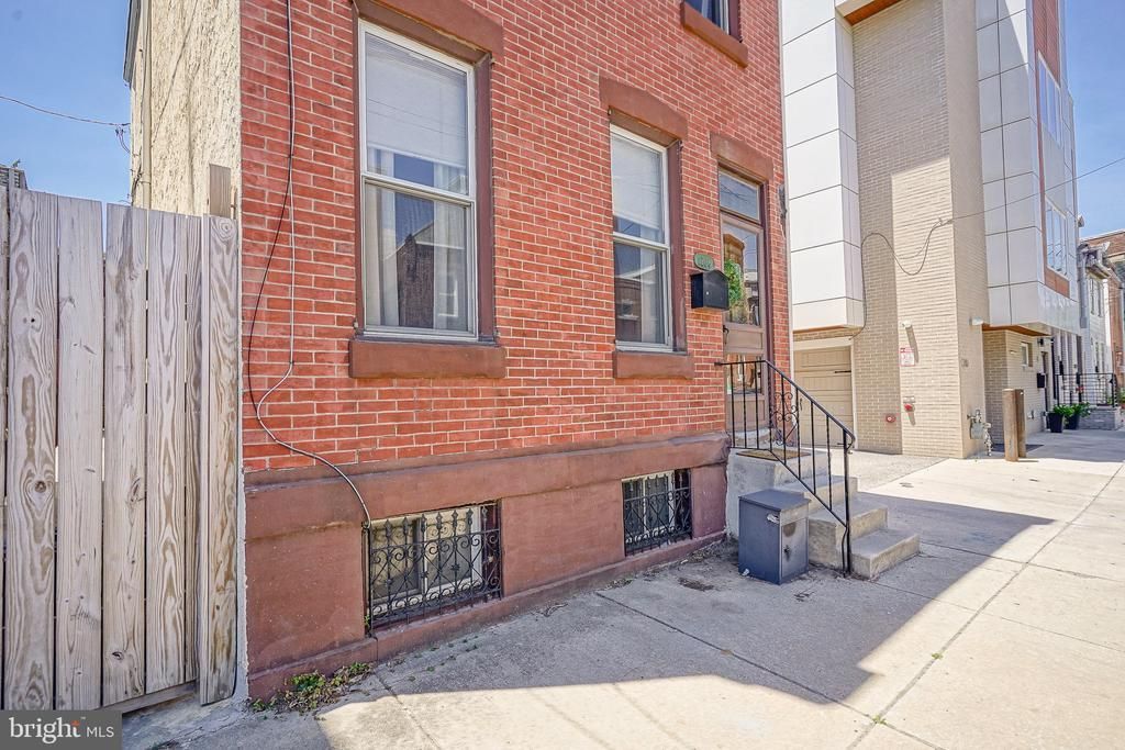 1206 E SUSQUEHANNA AVENUE , PHILADELPHIA, PA 19125