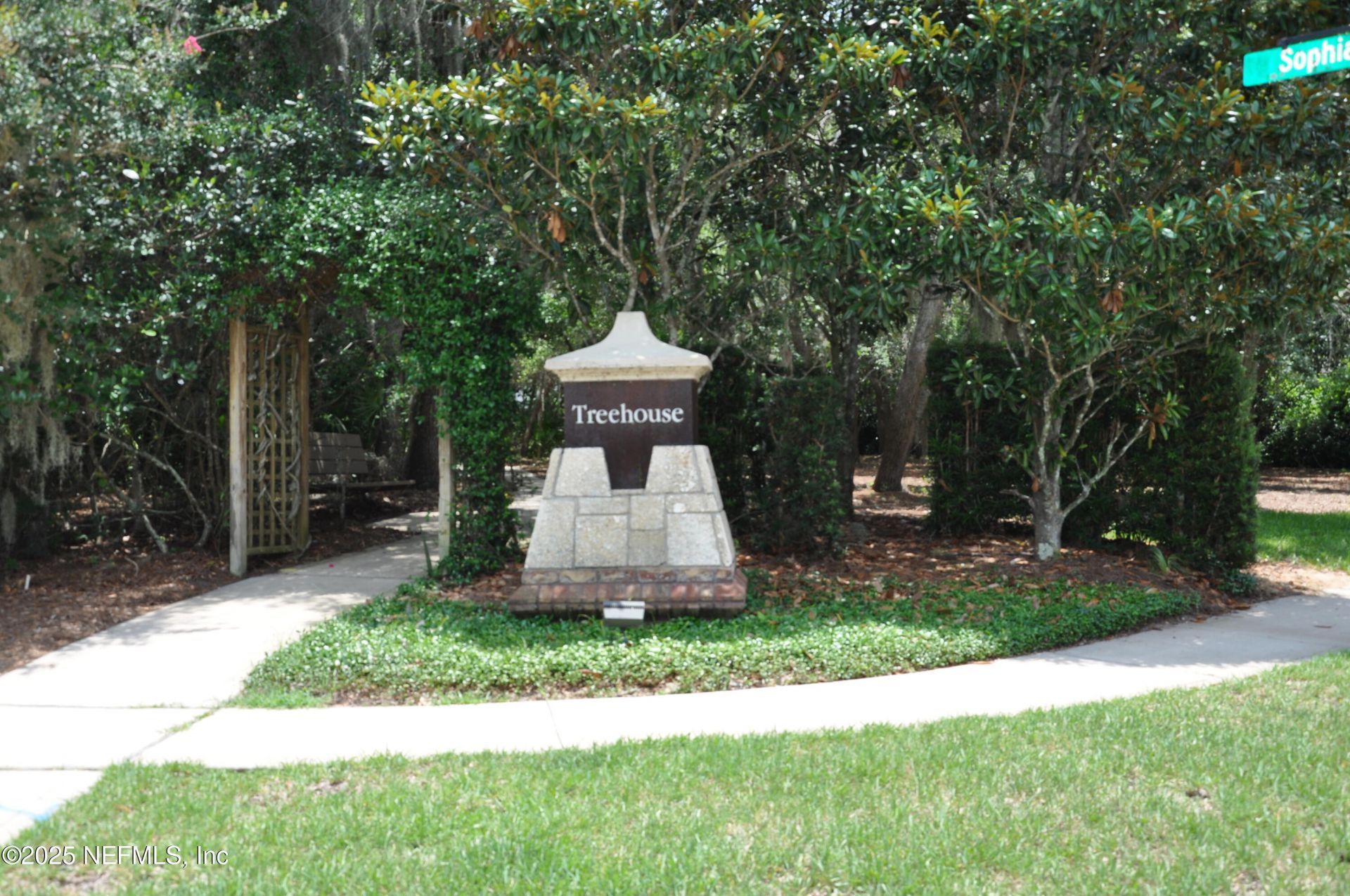 649 Treehouse Circle, Saint Augustine, FL 32095 Photo