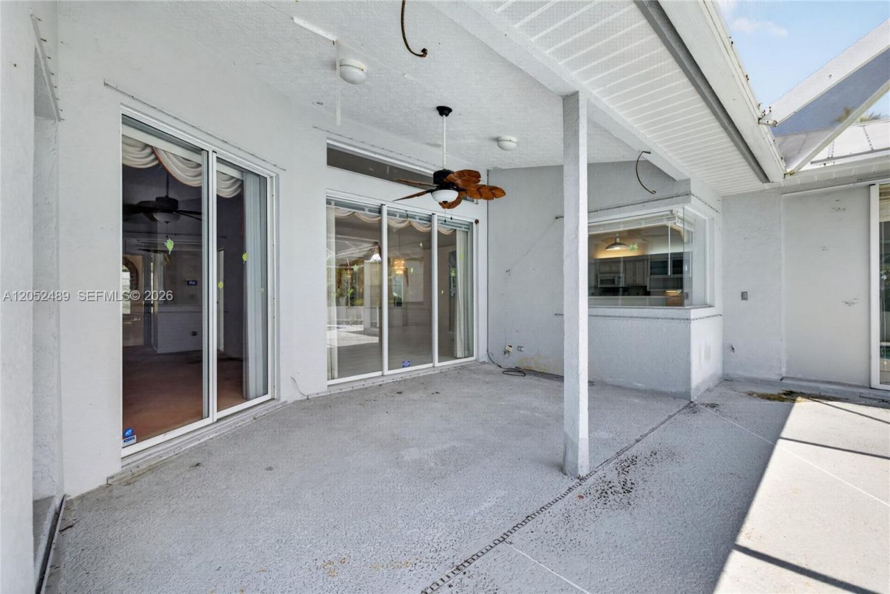 169 SE Whitmore Dr, Port Saint Lucie, FL 34984 Photo