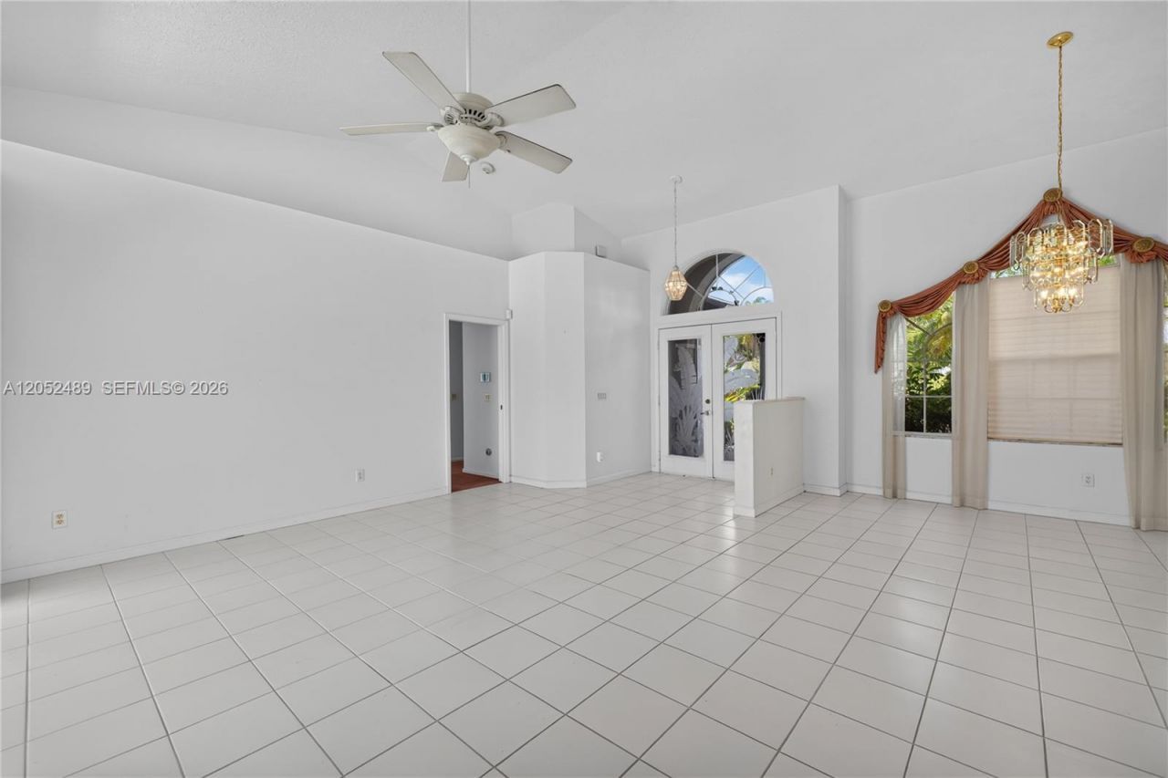 169 SE Whitmore Dr, Port Saint Lucie, FL 34984 Photo