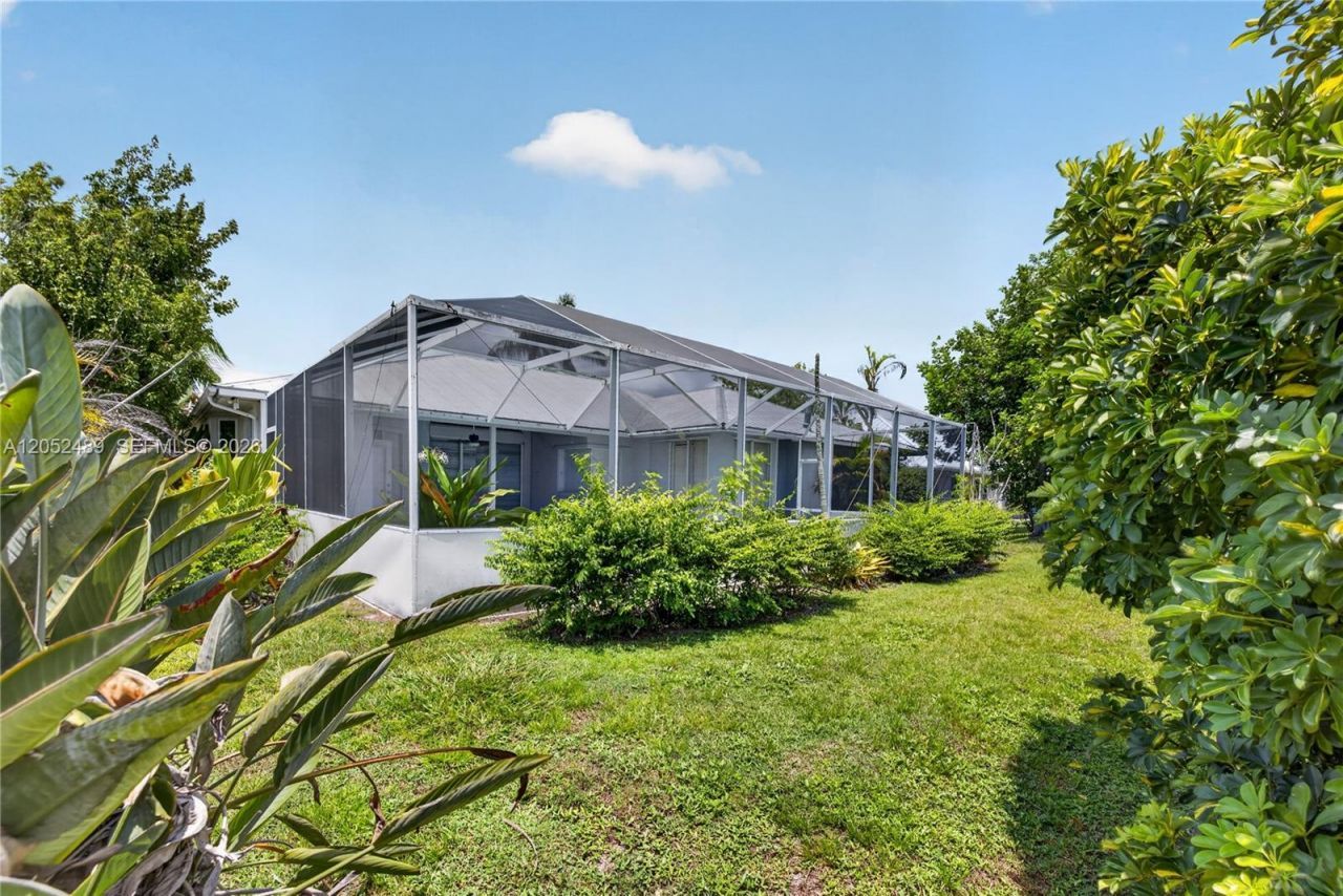 169 SE Whitmore Dr, Port Saint Lucie, FL 34984 Photo