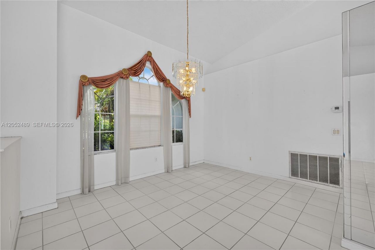 169 SE Whitmore Dr, Port Saint Lucie, FL 34984 Photo