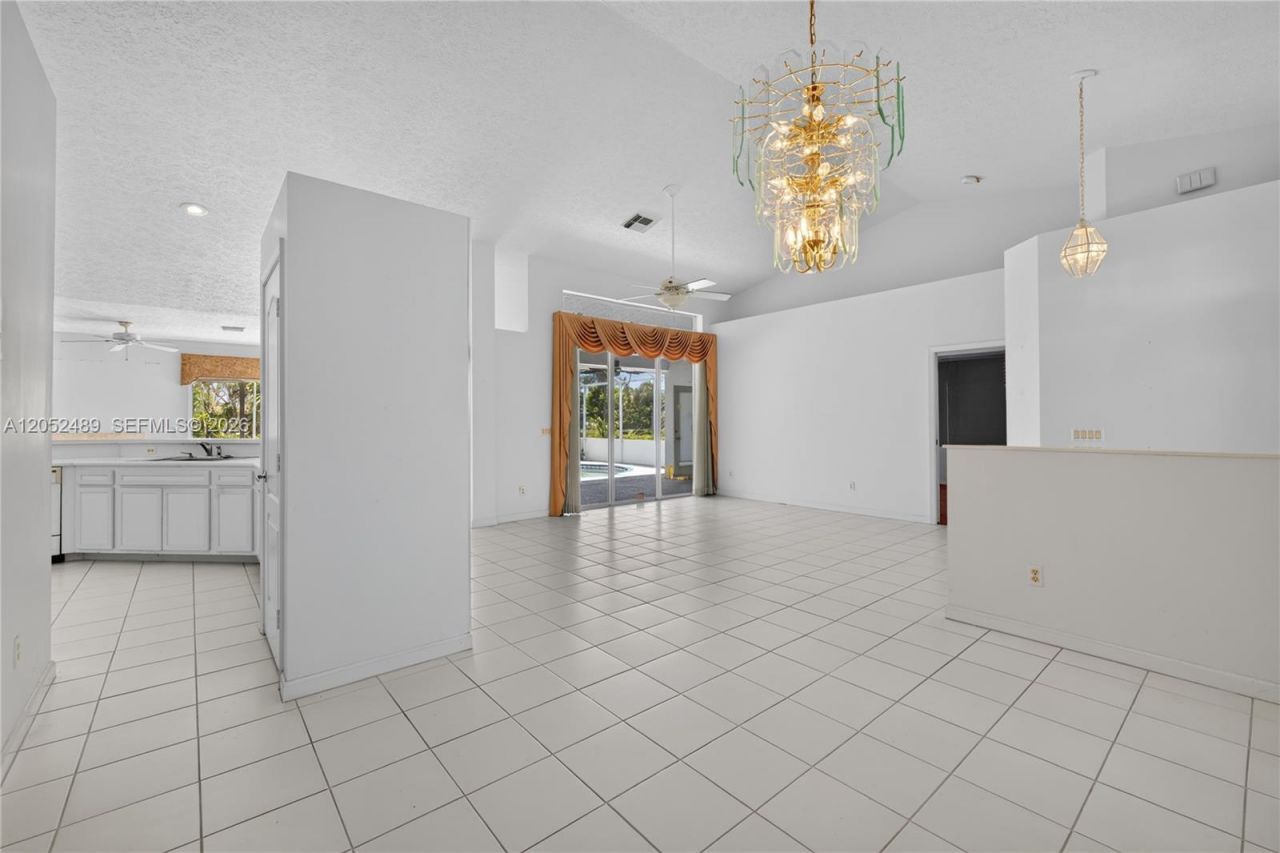 169 SE Whitmore Dr, Port Saint Lucie, FL 34984 Photo