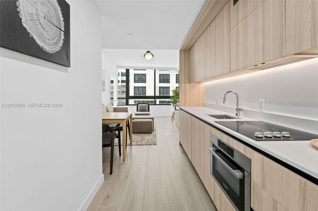 225 N Miami Ave , Unit 912, Miami, FL 33128 Photo