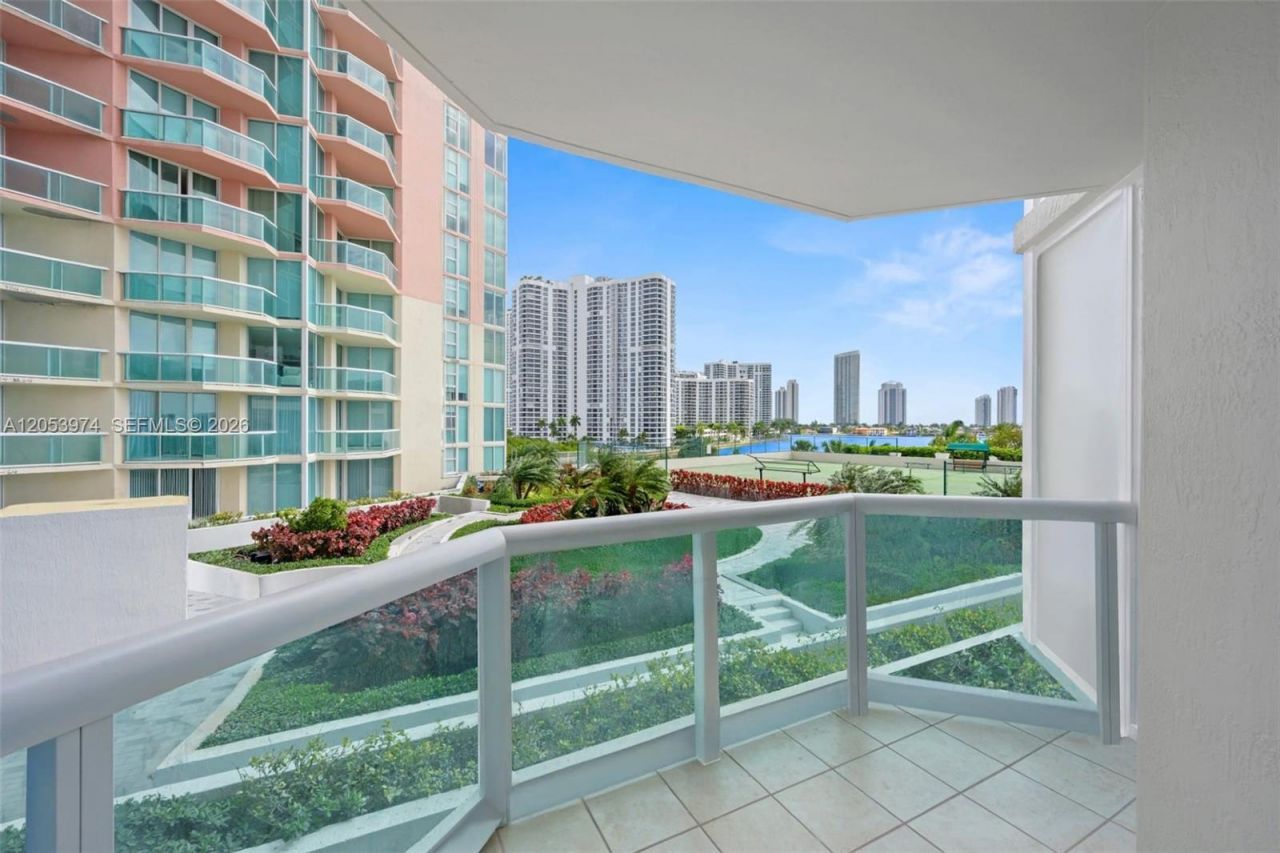 3370 Hidden Bay Dr , Unit 507, Aventura, FL 33180 Photo