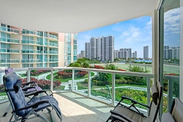 3370 Hidden Bay Dr , Unit 507, Aventura, FL 33180 Photo
