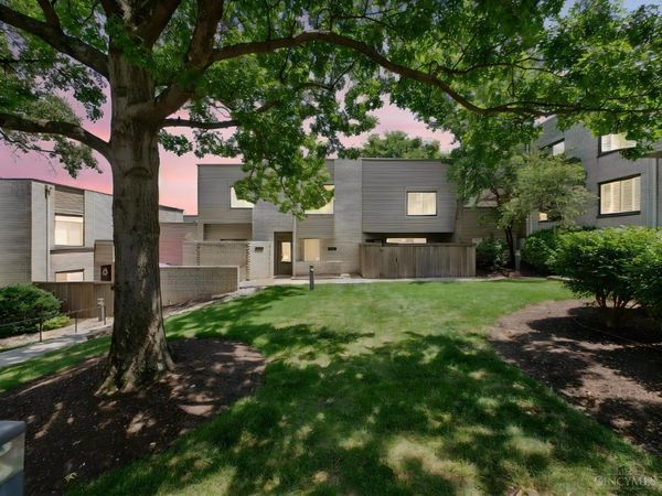 2332 Dana Avenue, Cincinnati, OH 45208