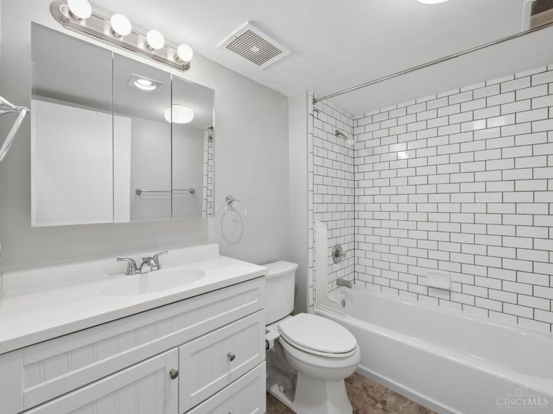 2332 Dana Avenue, Cincinnati, OH 45208 Photo 17